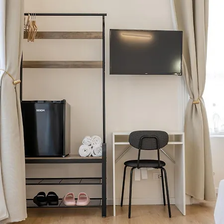 Bottega Artistica Guest house