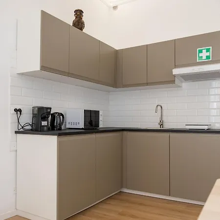 Bottega Artistica Konukevi Roma