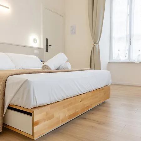 Bottega Artistica Guest house *
